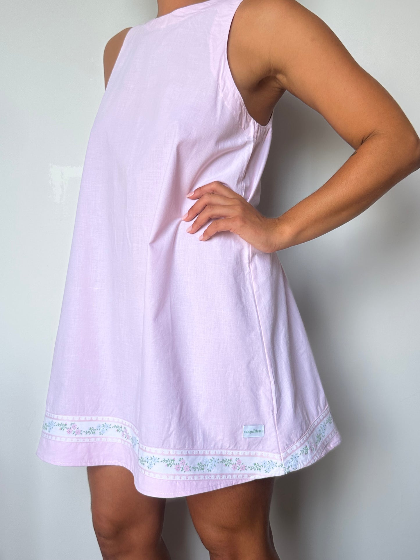 Robe Col Uni Rose Broderie