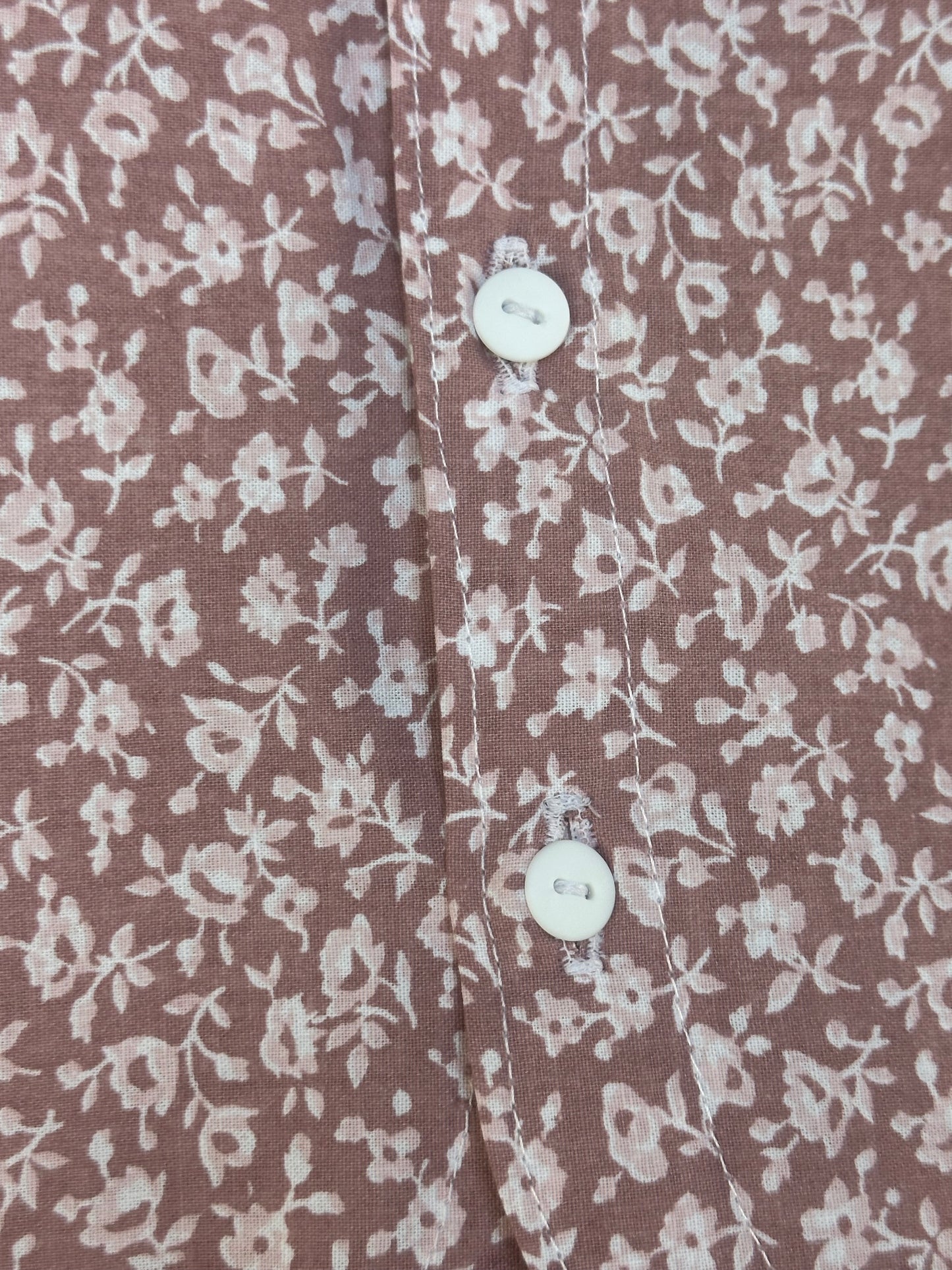 Haut Bouton Fleurs Rose