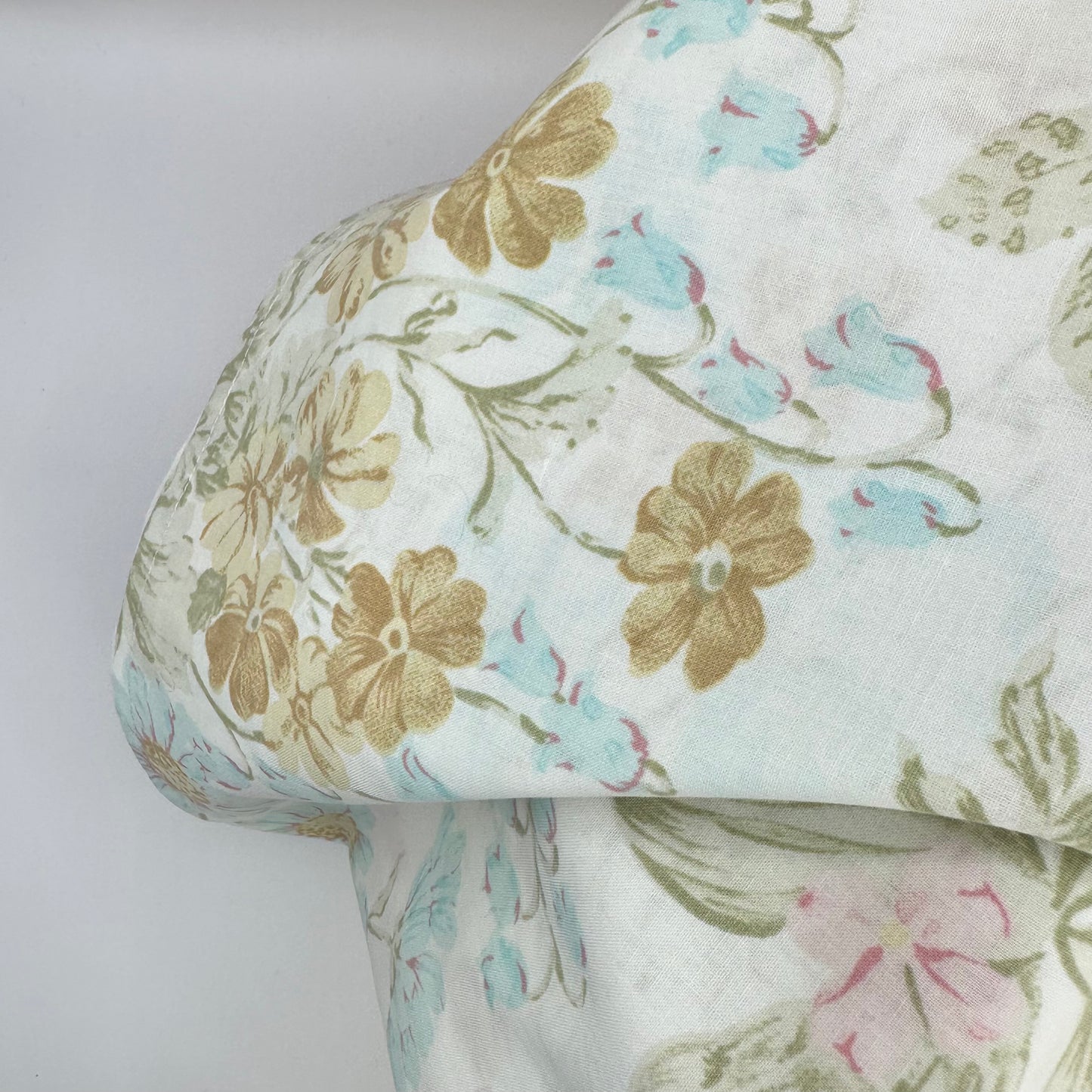 Grand Foulard Fleurs Pastel