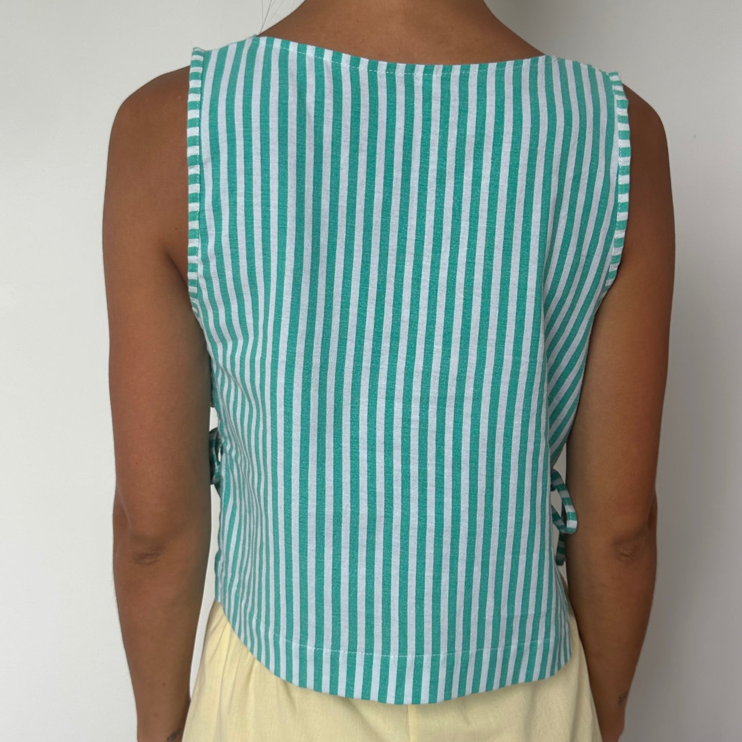 Haut Noeud Coté Rayure Verte