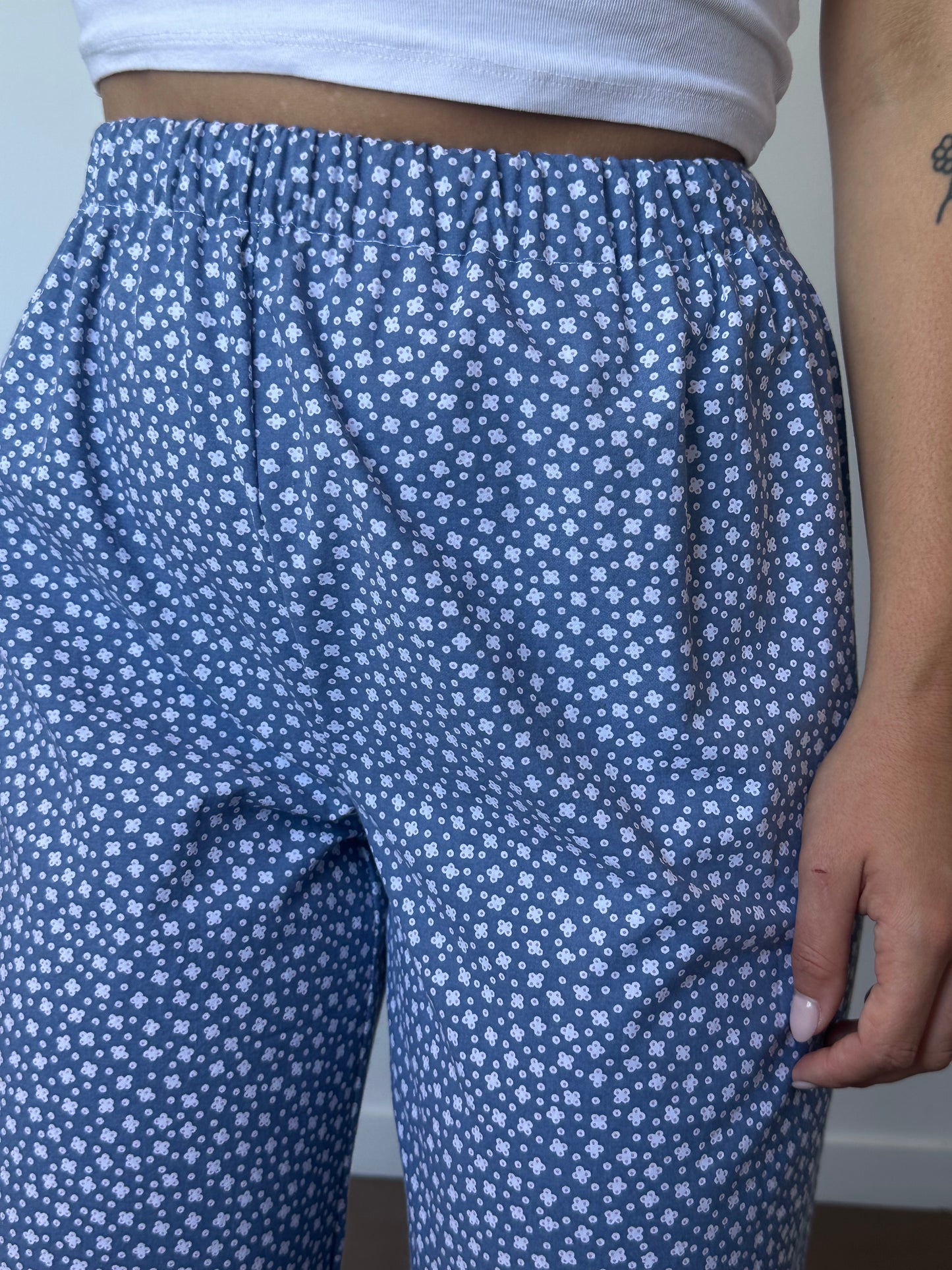 Pantalon Bleu Fleurs