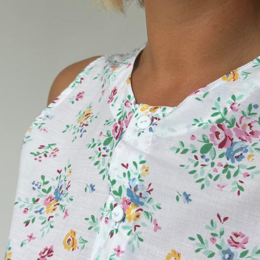 Haut Bouton Blanc Fleurs