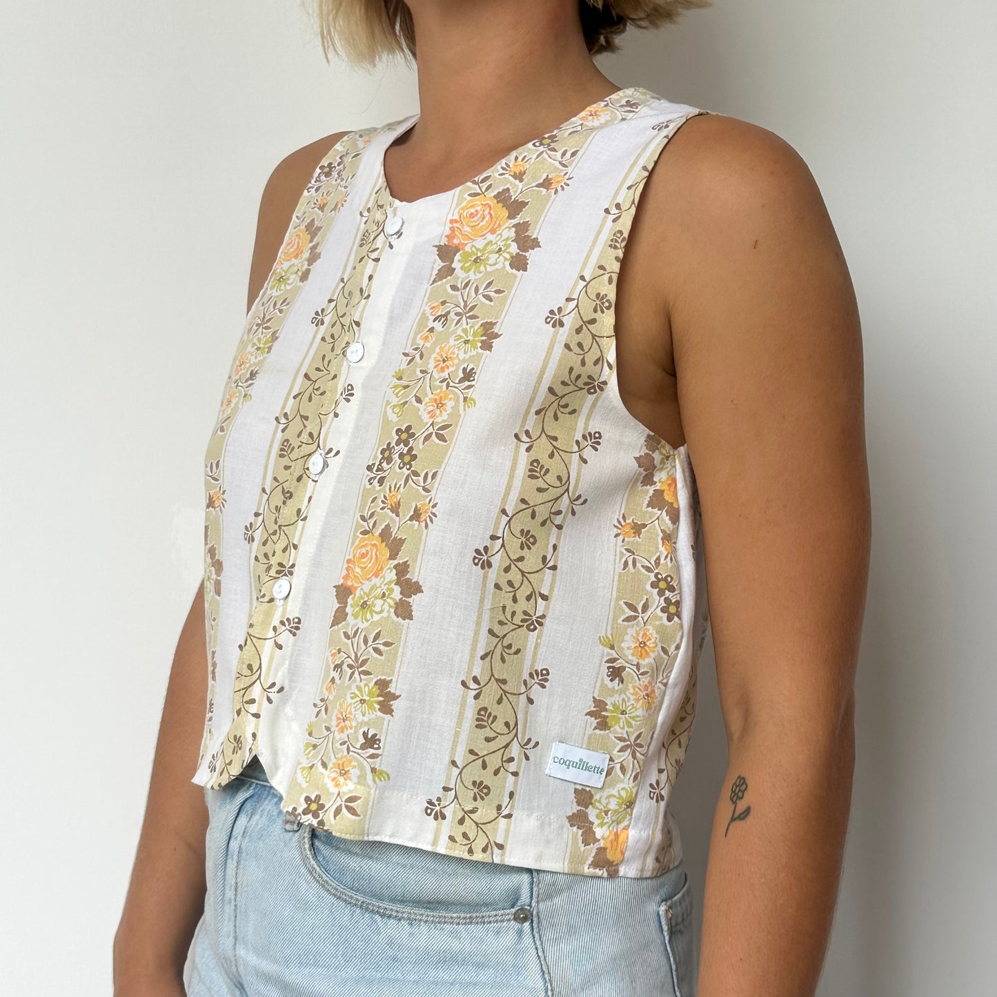 Haut Bouton Fleurs Orange