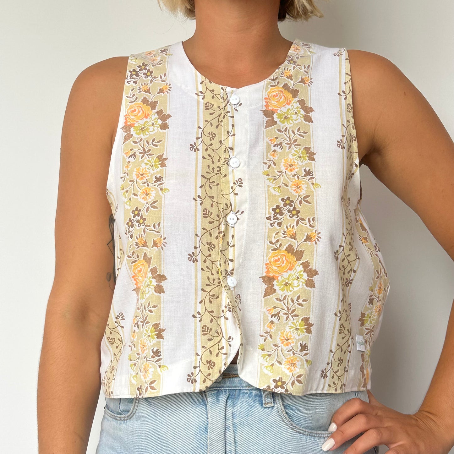 Haut Bouton Fleurs Orange