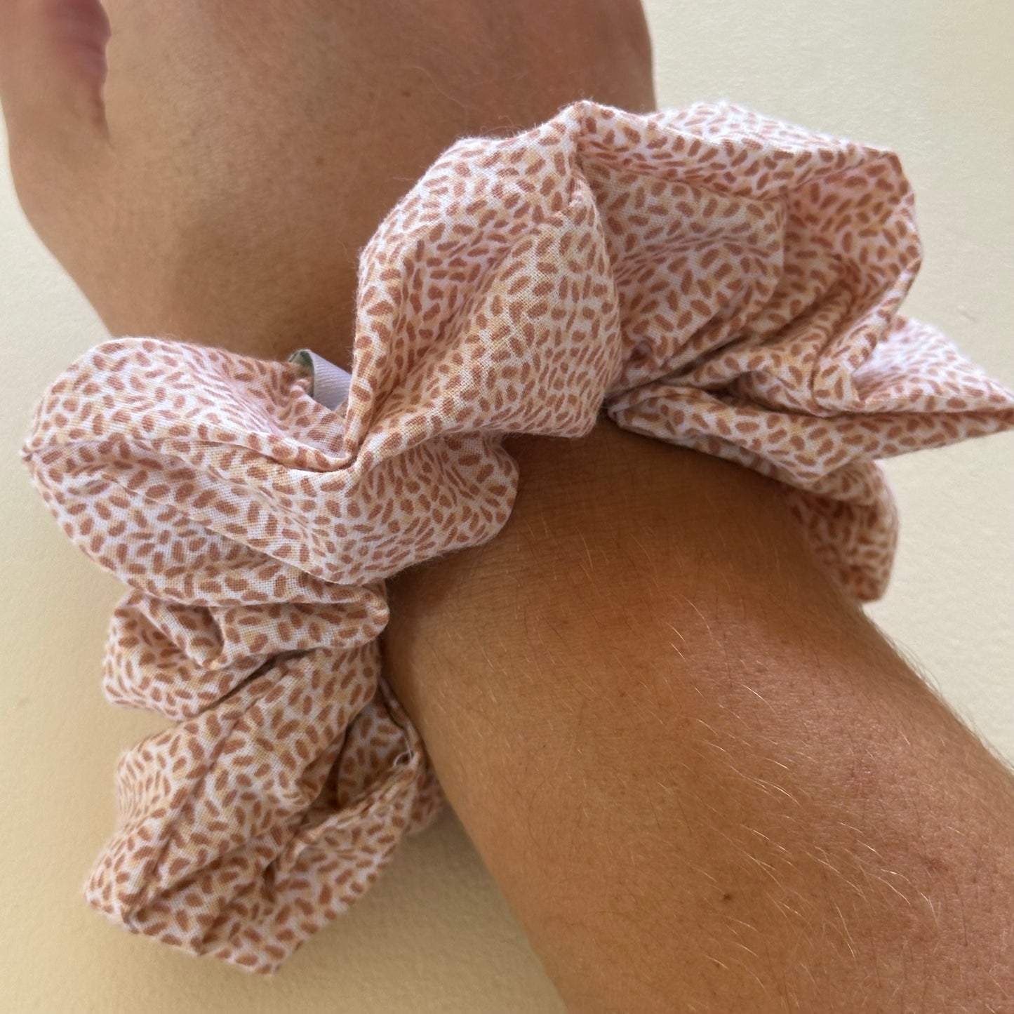 Chouchou Motifs Beige