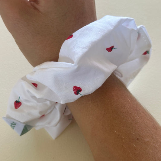 Chouchou Blanc Fraise