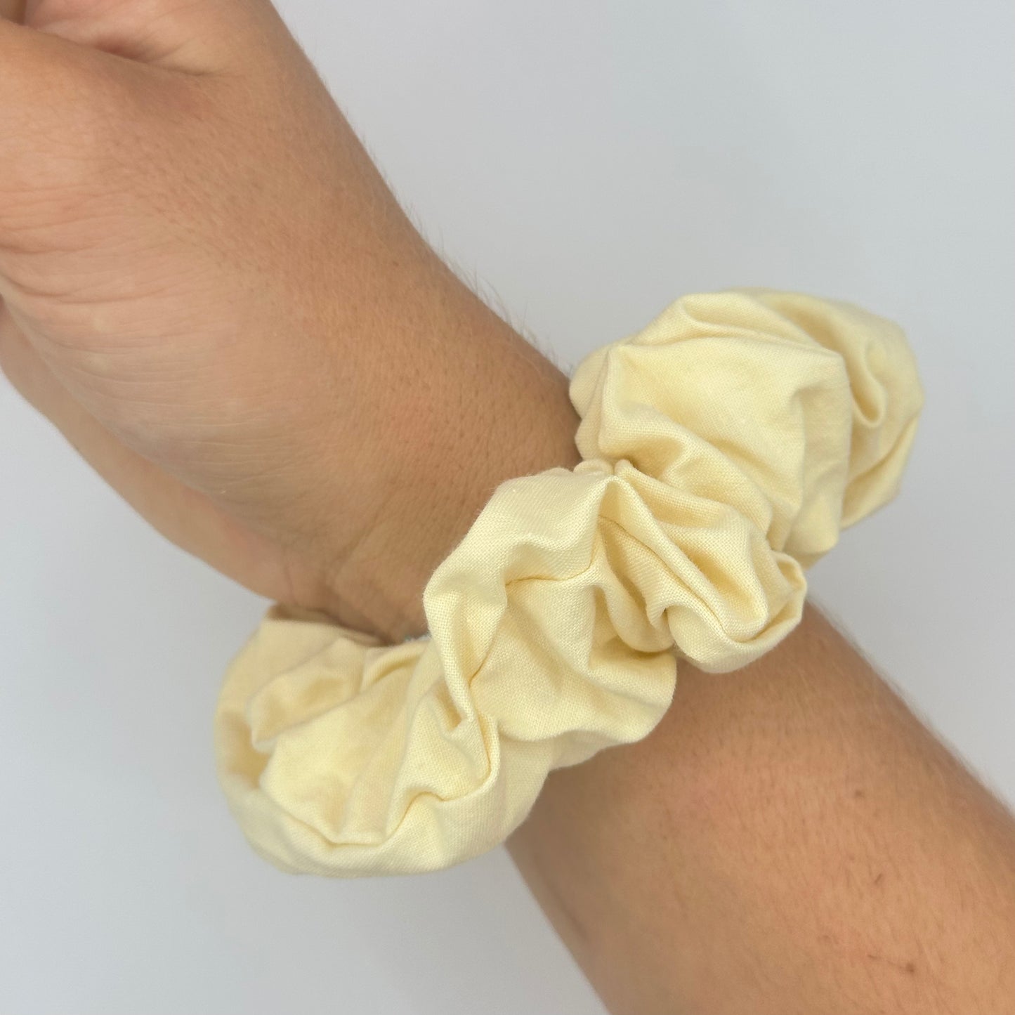 Chouchou Uni Jaune Pale