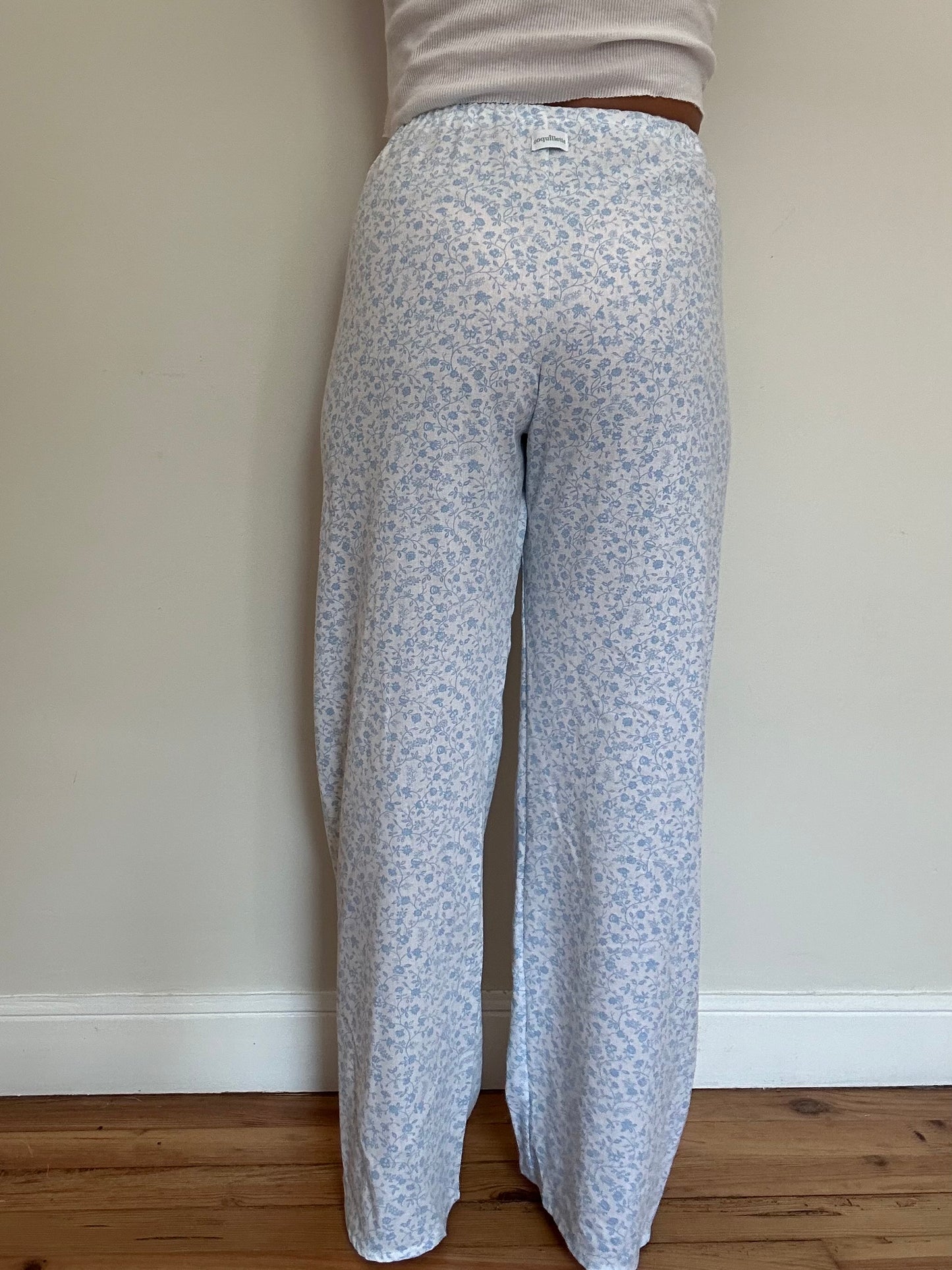 Pantalon Blanc Petites Fleurs Bleu