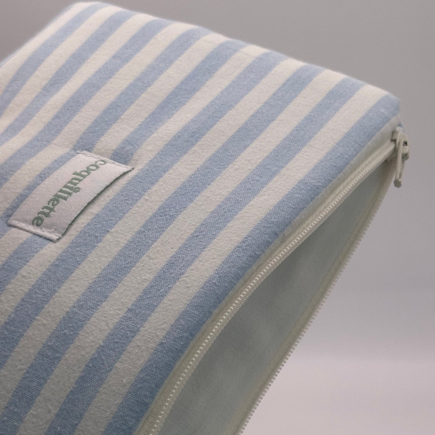Pochette Rayé Bleu