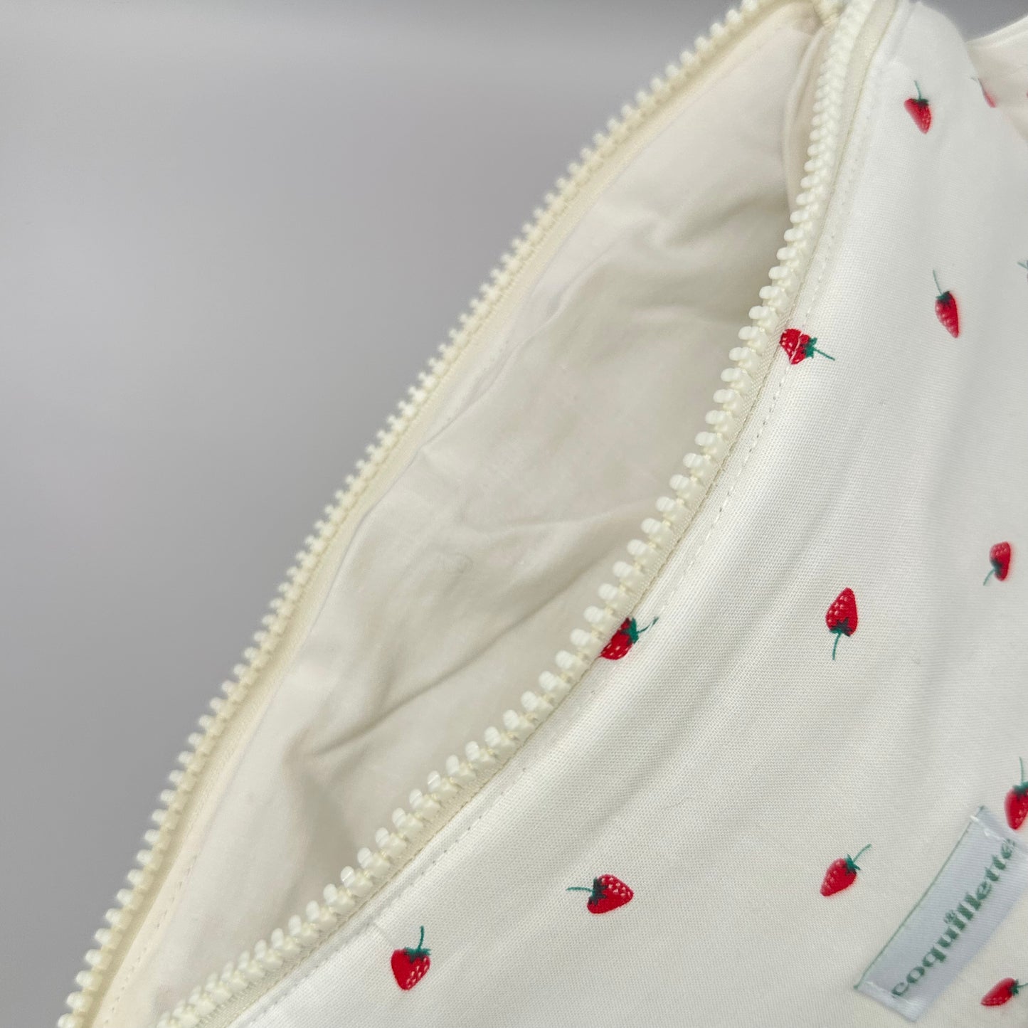 Grande Pochette Fraises