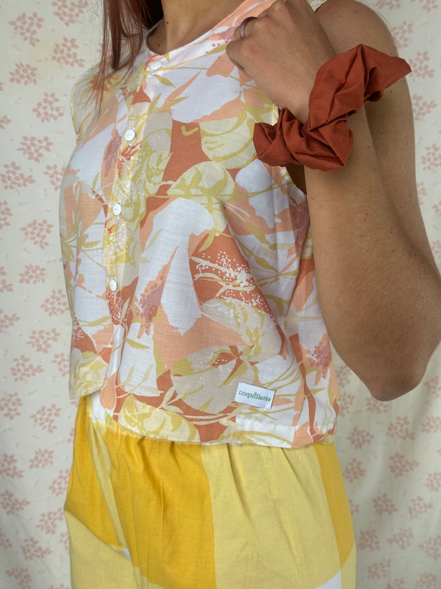Haut Bouton Motifs Orange