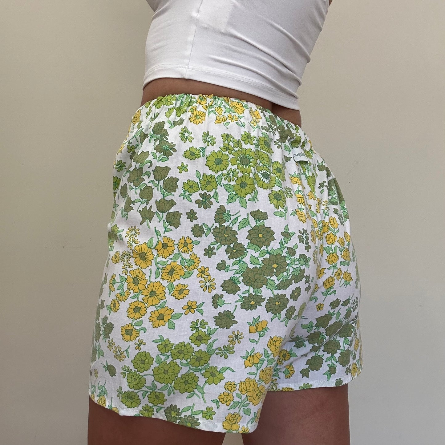 Short Fleurs Vert Jaune