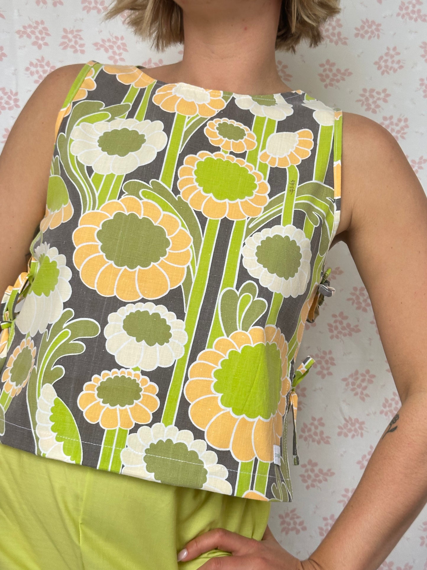 Haut Noeud Fleurs Vert et Orange