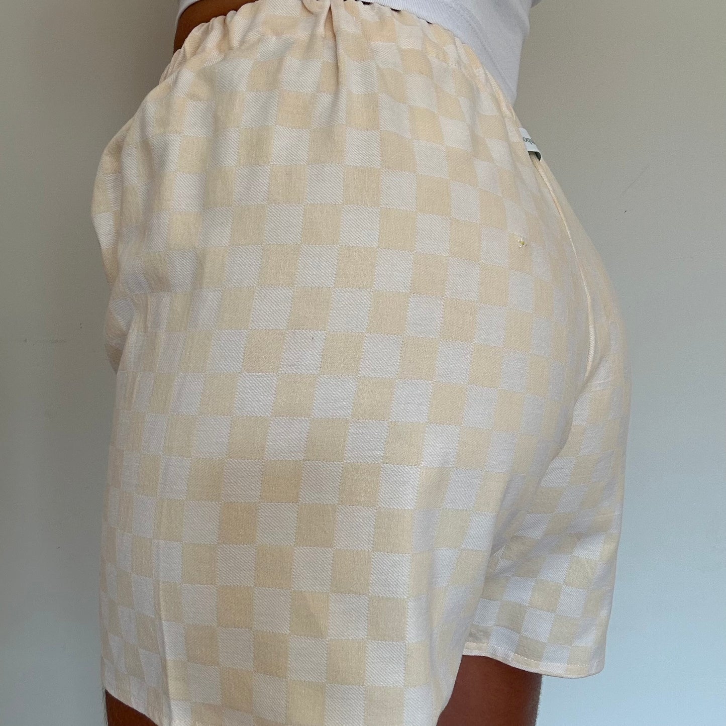 Short Damier