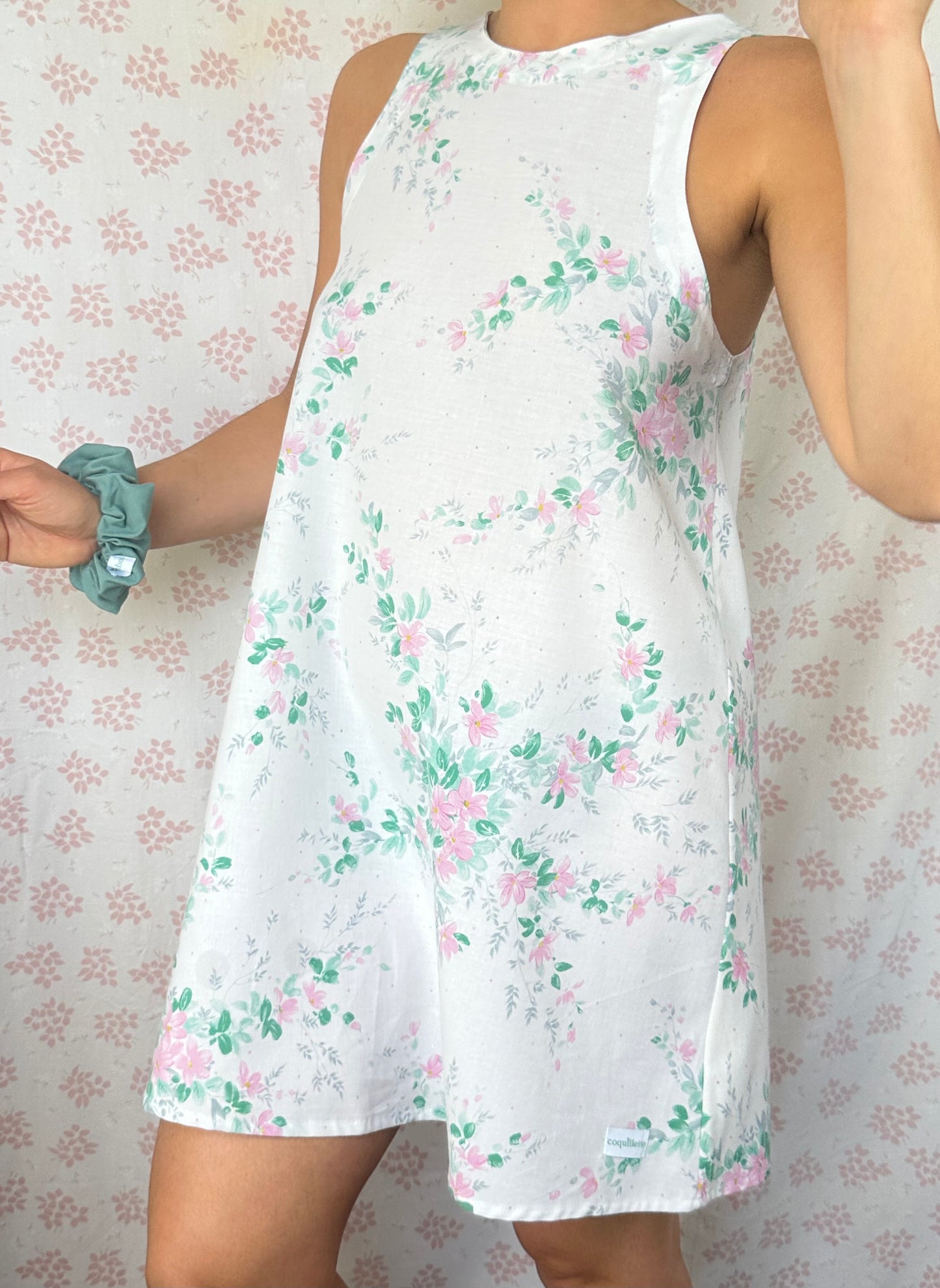 Robe Col Blanc Fleurs