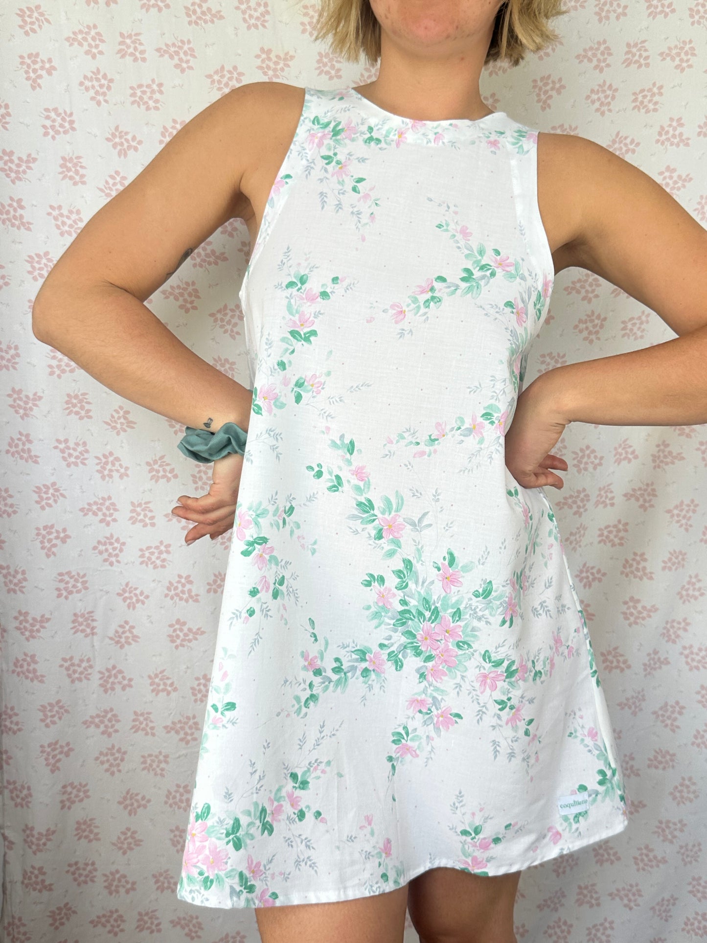 Robe Col Blanc Fleurs