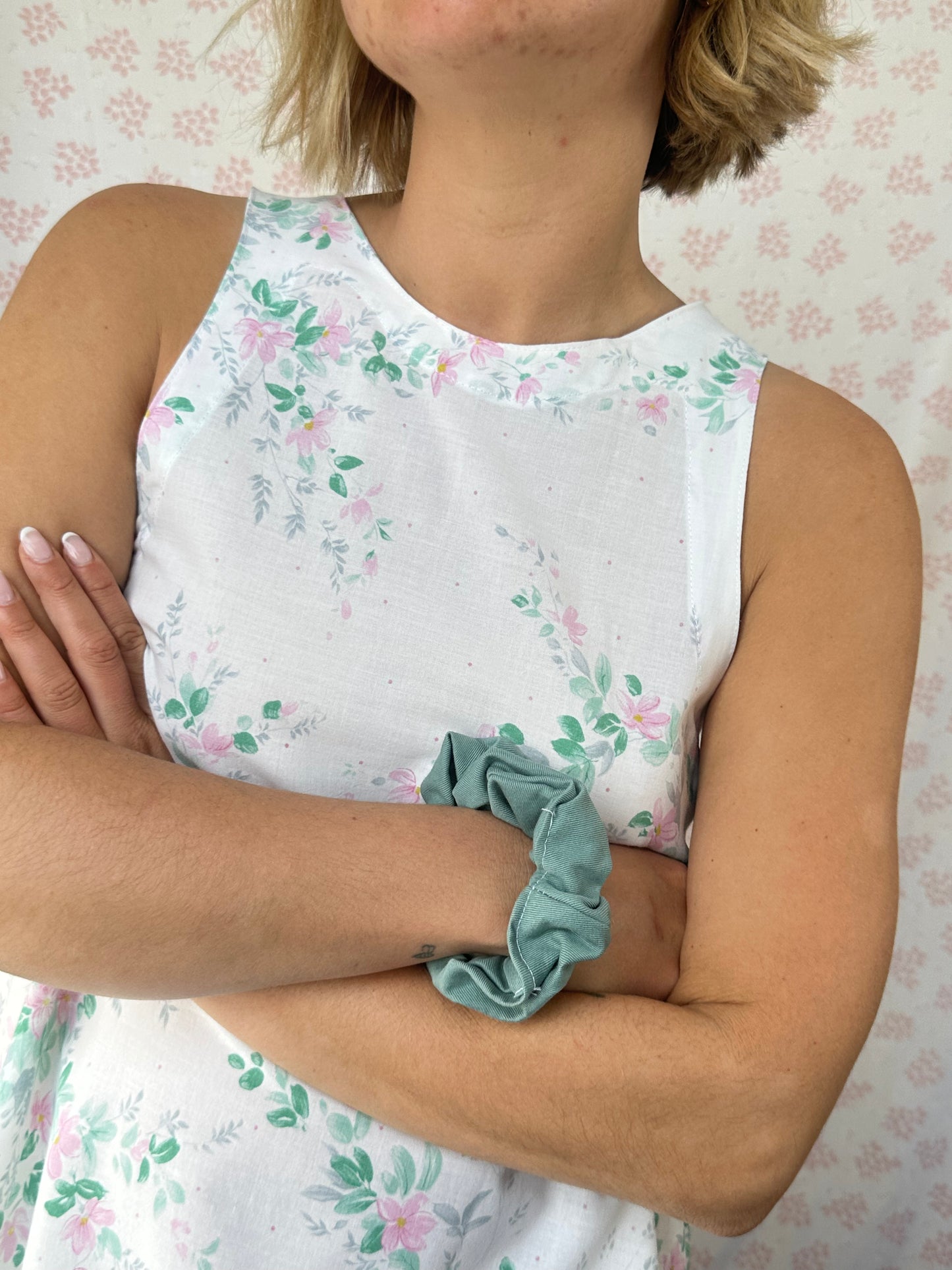 Robe Col Blanc Fleurs