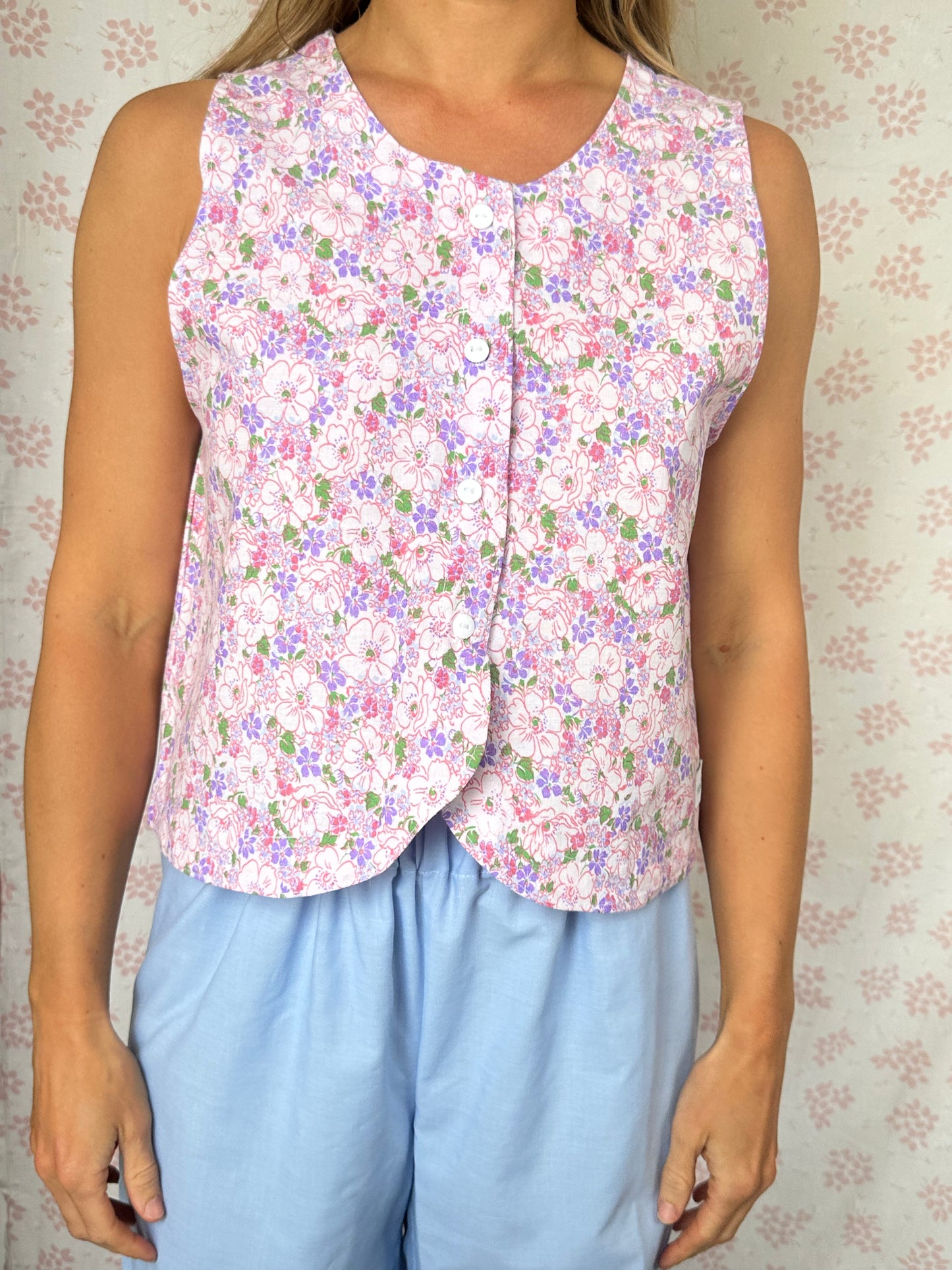 Haut Bouton Fleurs Rose