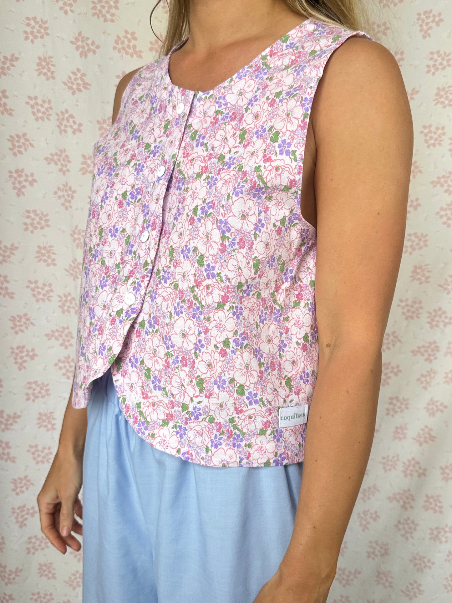 Haut Bouton Fleurs Rose