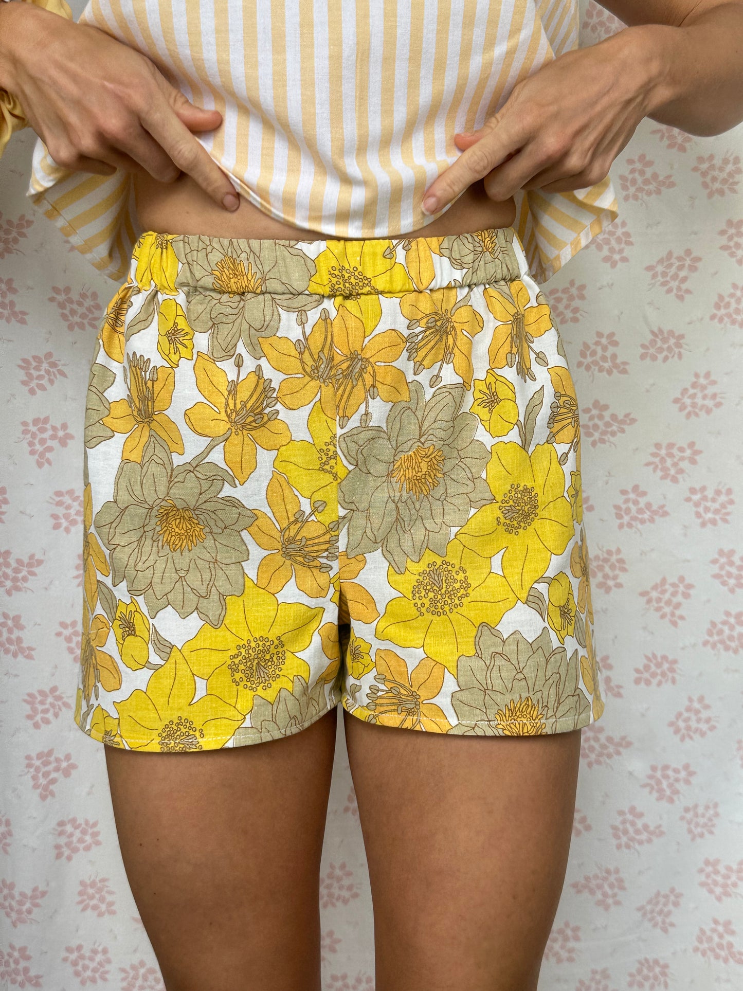 Short Fleurs Jaune