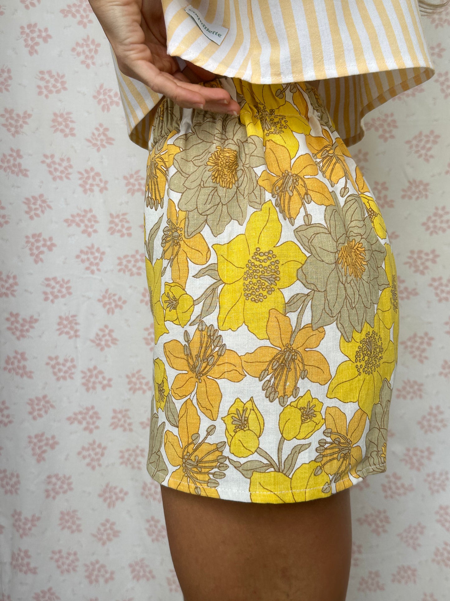 Short Fleurs Jaune