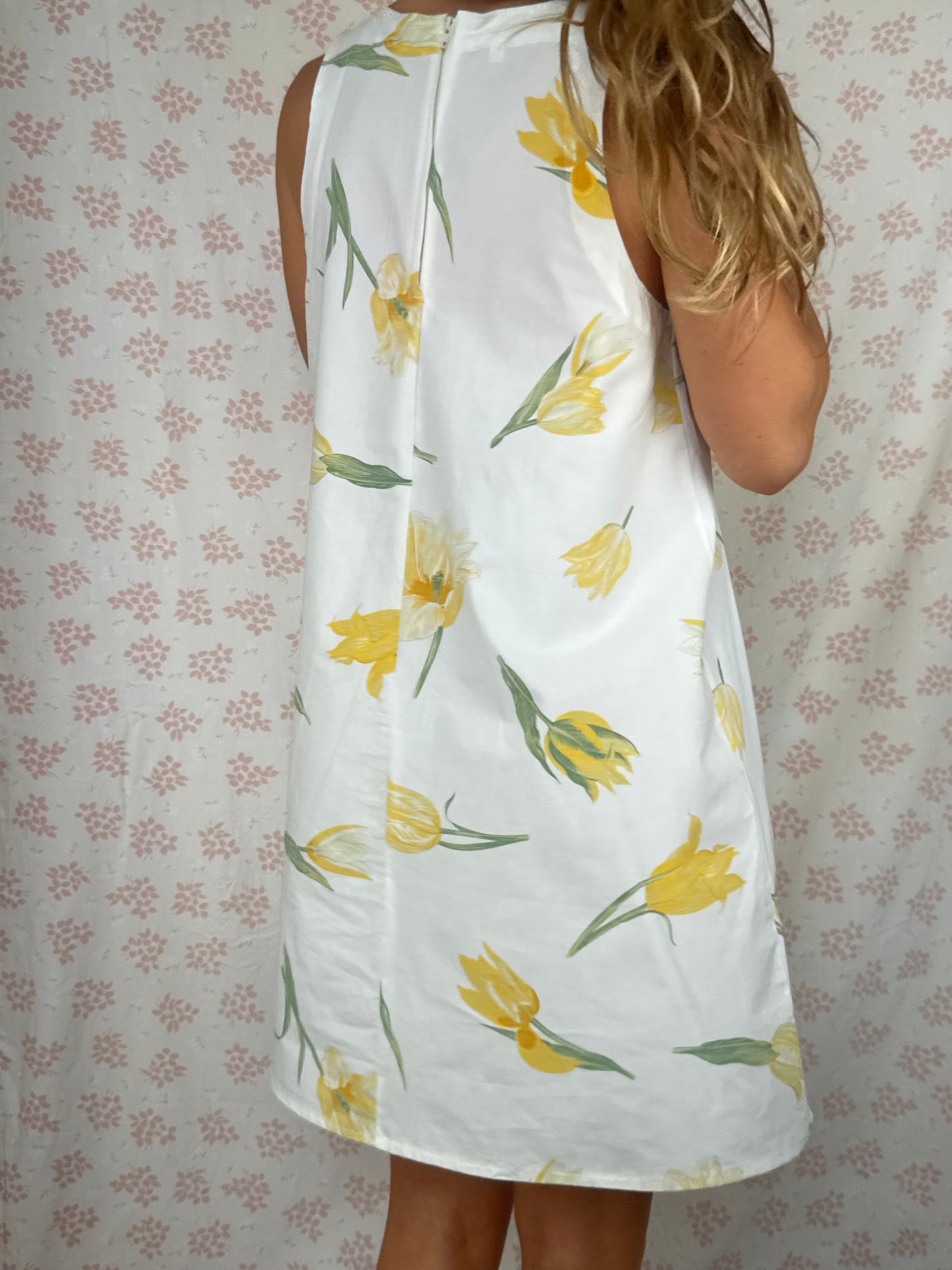 Robe Col Tulipe