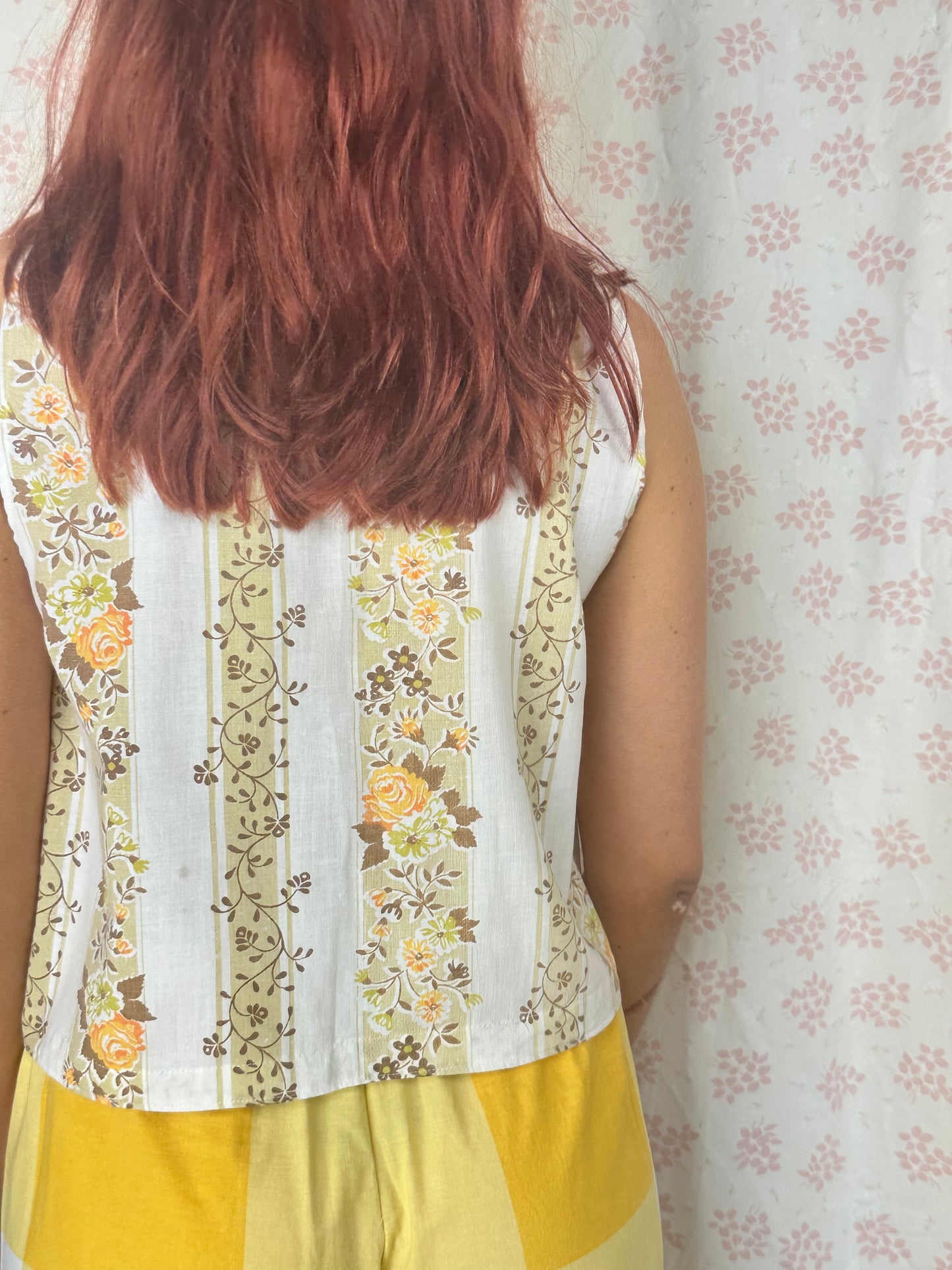Haut Bouton Blanc Fleurs