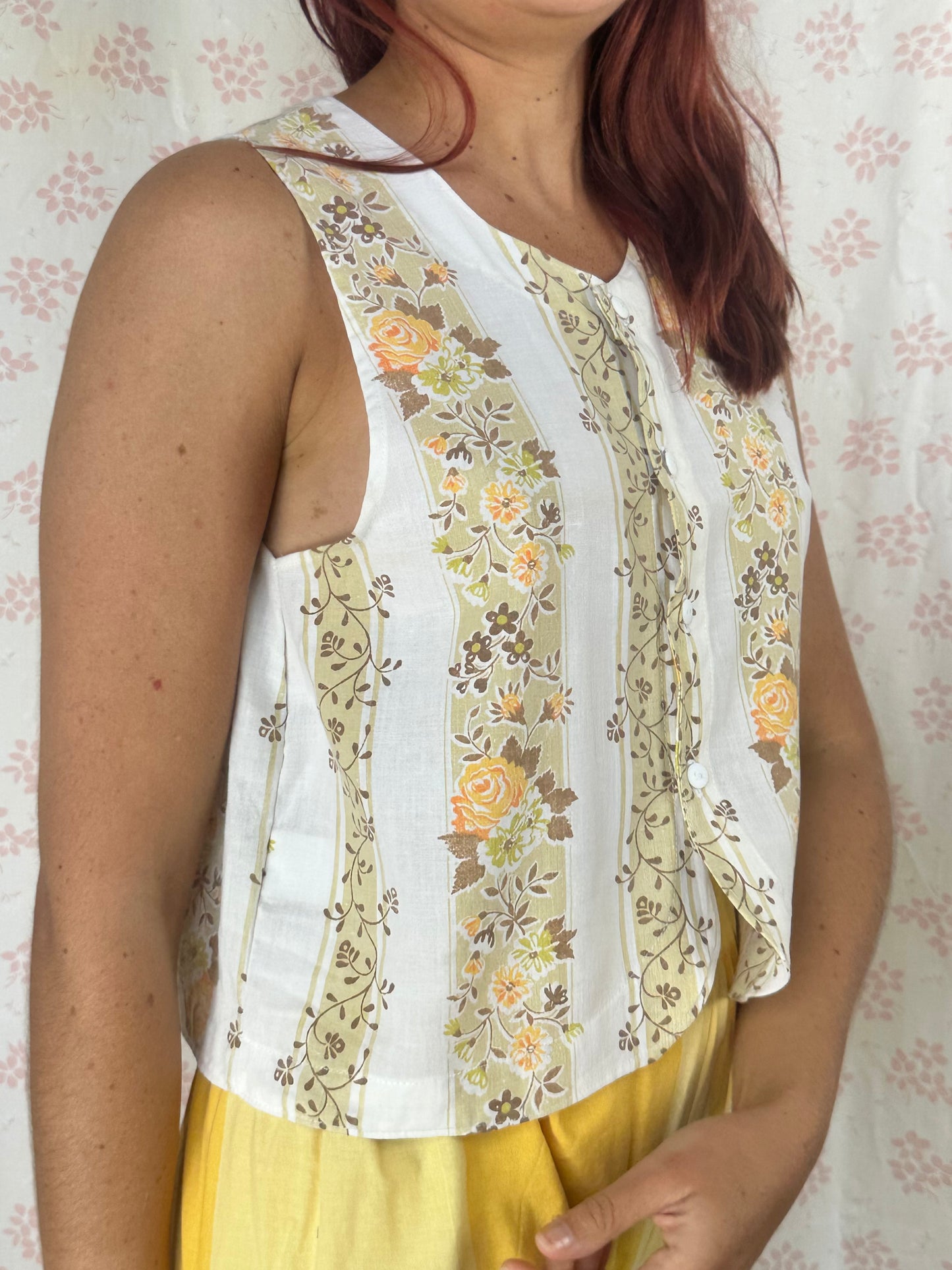 Haut Bouton Blanc Fleurs