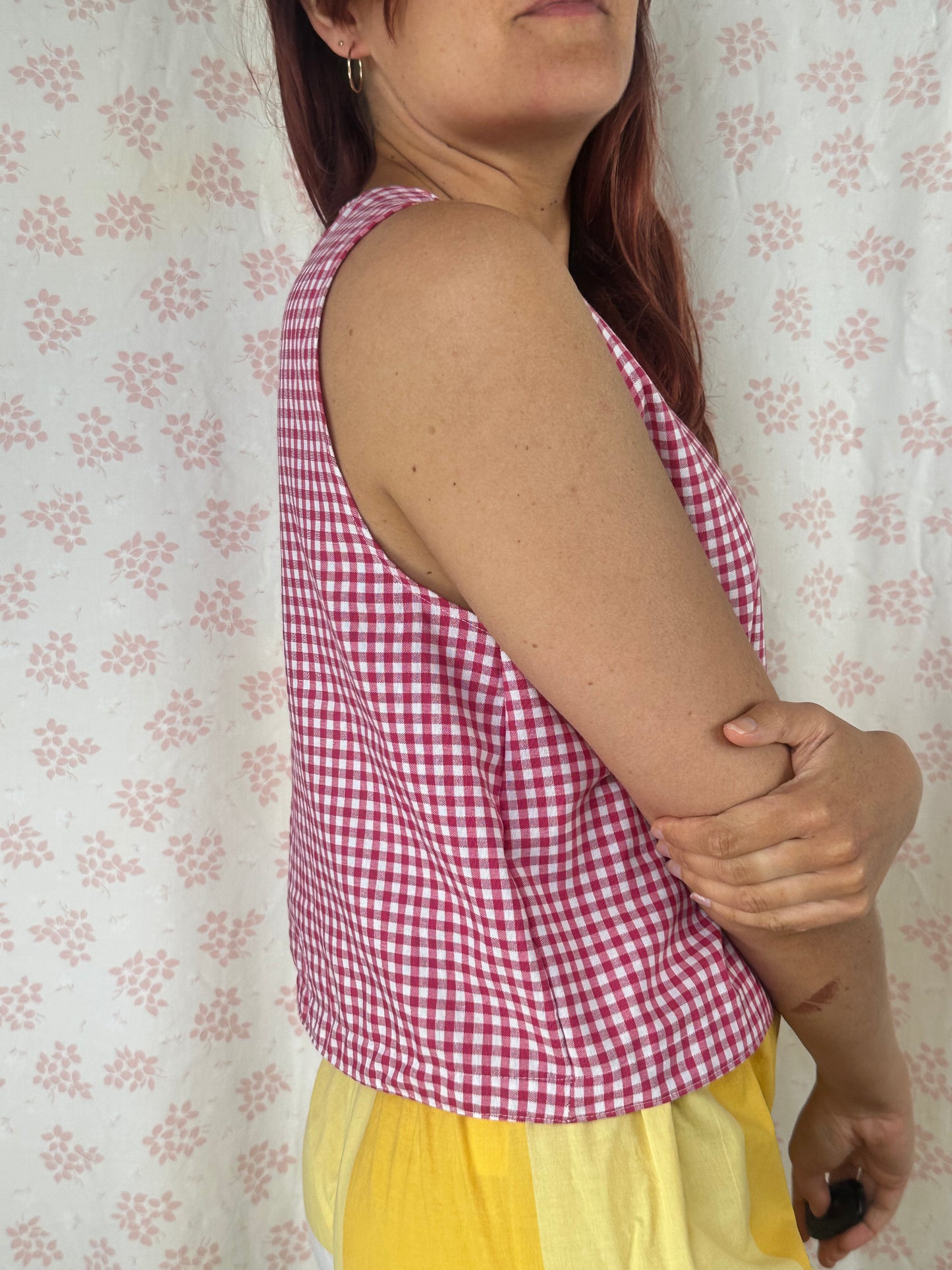 Haut Bouton Vichy Rouge