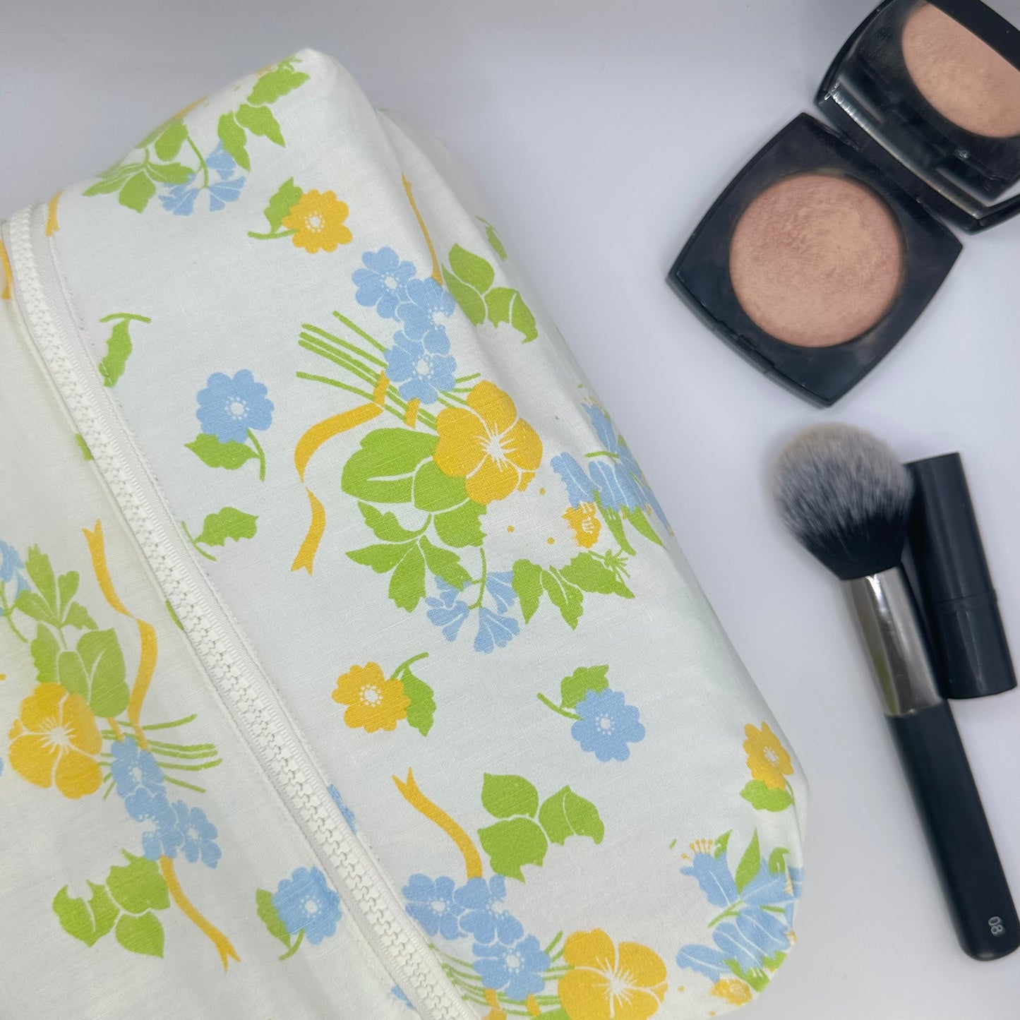 Trousse de toilette Fleurs Orange Bleu