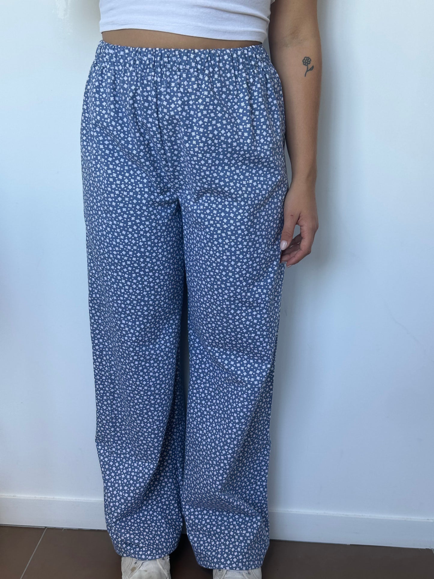 Pantalon Bleu Fleurs