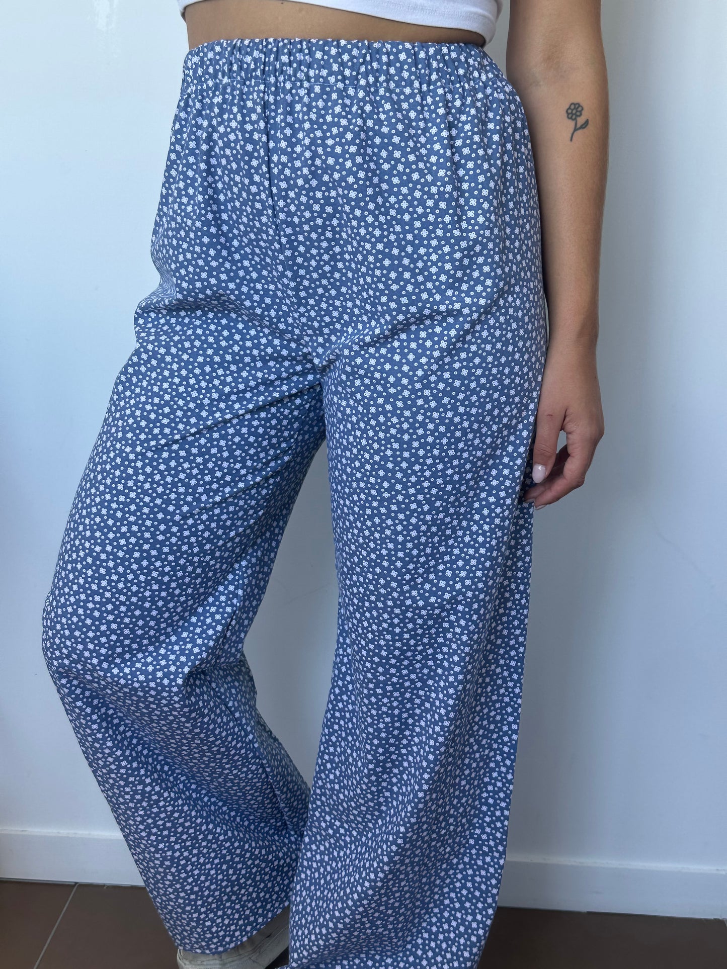 Pantalon Bleu Fleurs